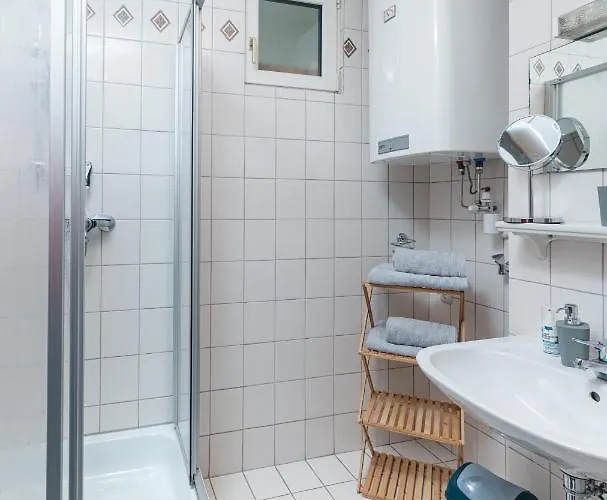 Service Direkt Neben Hauptbahnhof Appartement